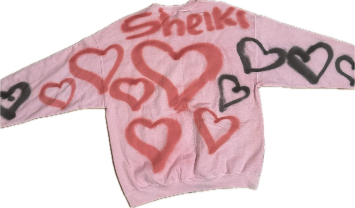 Sheiki graffiti heart over sized pullover sweater