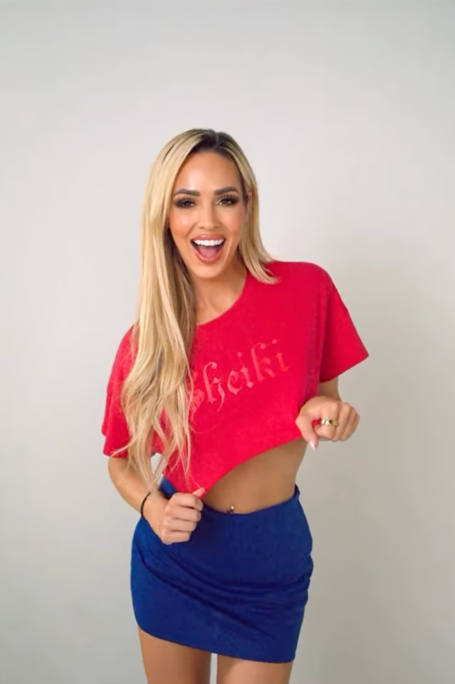 Red Sheiki crop top tshirt