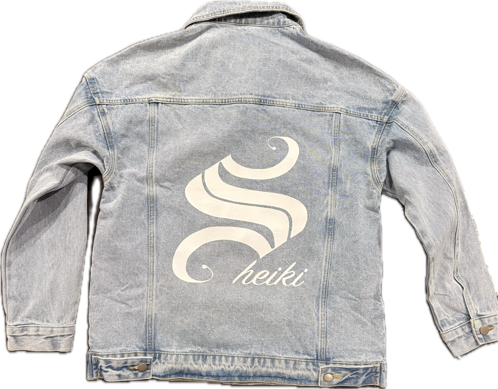 Boyfriend light wash Sheiki denim jacket