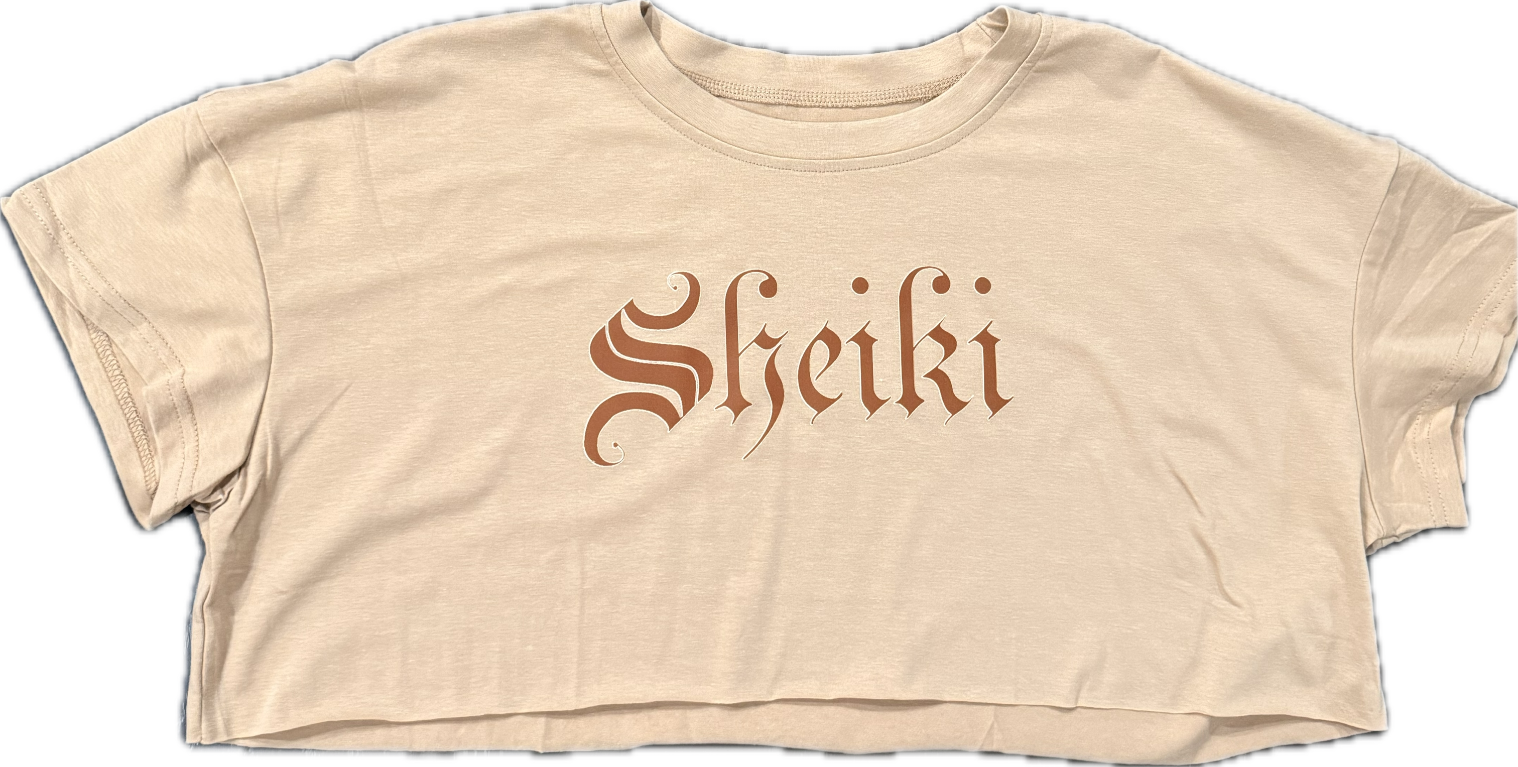 Sheiki beige crop top tee