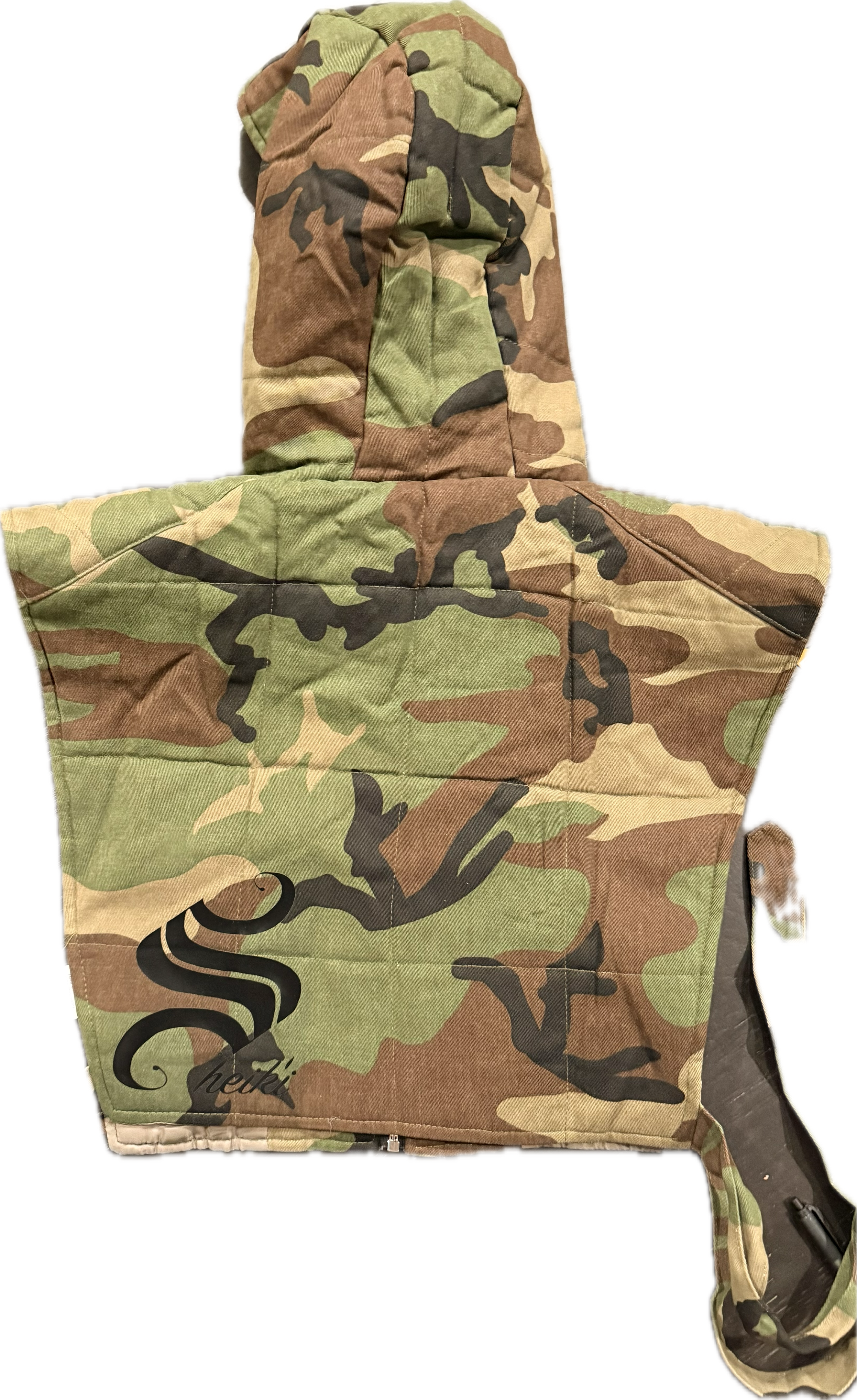 Hooded camo zip up vest